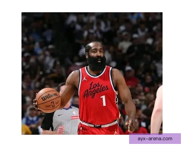 詹姆斯五项数据创历史纪录小个后卫复制哈登精彩表现