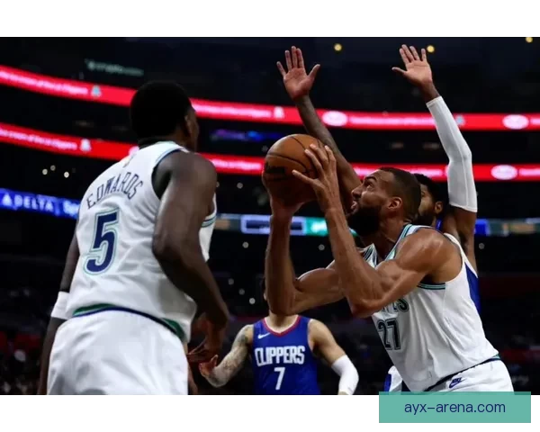 小卡关键中投绝杀全场28分快船逆转步行者加兰贡献30分